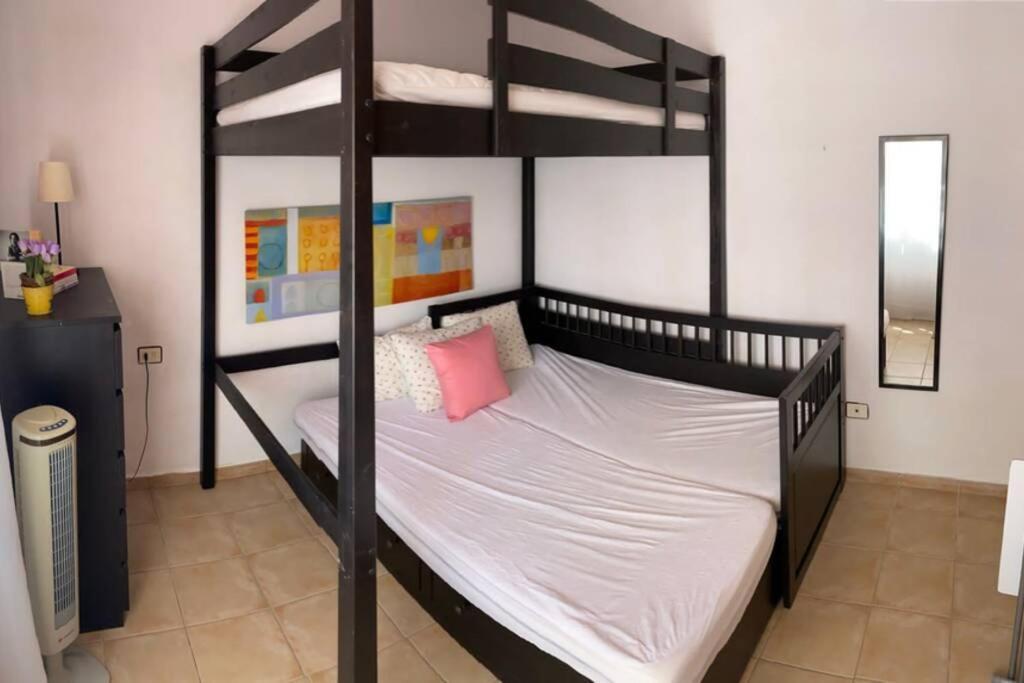 Apartamento Playa La Arena. Relax And Enjoy Puerto de Santiago (Tenerife) Exterior photo